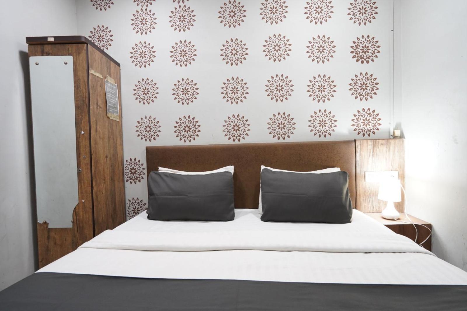 Hotel Sai Inn, Ahmedabad Airport Dış mekan fotoğraf